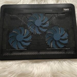 Havit Black Mesh Laptop Cooling Pad